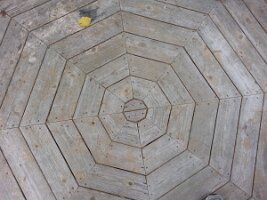 Octagonal gazebo floor (Woodstock)